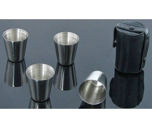 Σετ Μεταλλικά Σφηνοπότηρα με Δερμάτινη Θήκη με Κουμπί - 4 τμχ - Τιμή: 3,60€