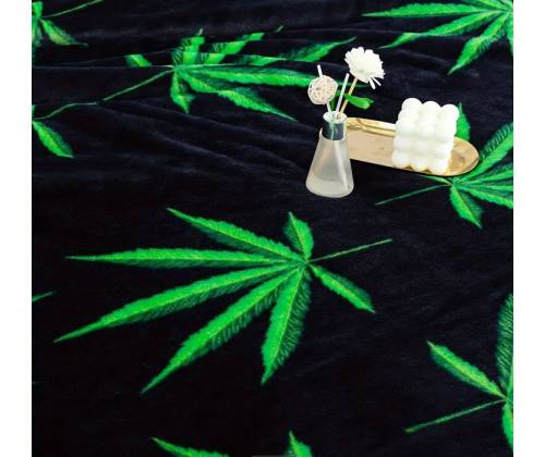 Κουβέρτα Μαύρη με Σχέδιο Leaves για Διπλό Κρεβάτι - 200x180cm - Τιμή: 32,50€