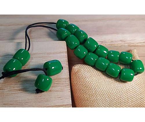 Handmade Komboloi from Amber Mixture with 19 Beads - Green -  Price: 8,90€