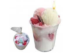 Λαμπάδα Πασχαλινή - Milkshake Παγωτό με Φράουλες 13.5x10cm