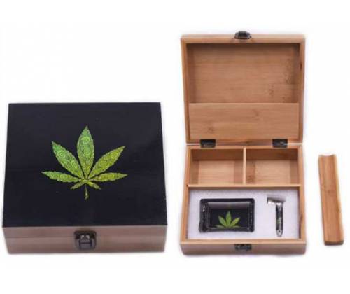 Wooden Storage Box Green Leaf 19x17x7cm & Ashtray and Pipe -  Price: 19,70€
