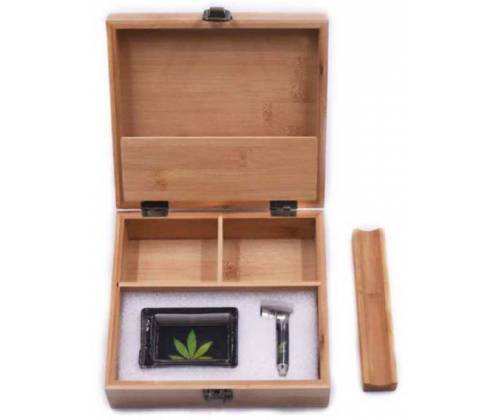 Wooden Storage Box Green Leaf 19x17x7cm & Ashtray and Pipe -  Price: 19,70€