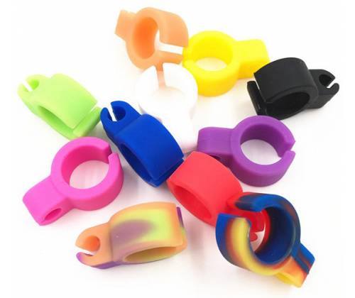 Δαχτυλίδι Σιλικόνης - Cigarette Holder Ring - Τιμή: 1,40€