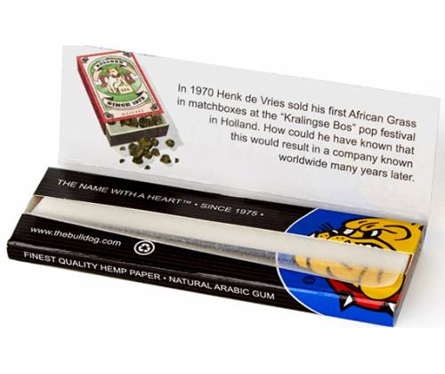 The Bulldog Rolling Papers - Black - 1¼ 50pcs -  Price: 50,00€